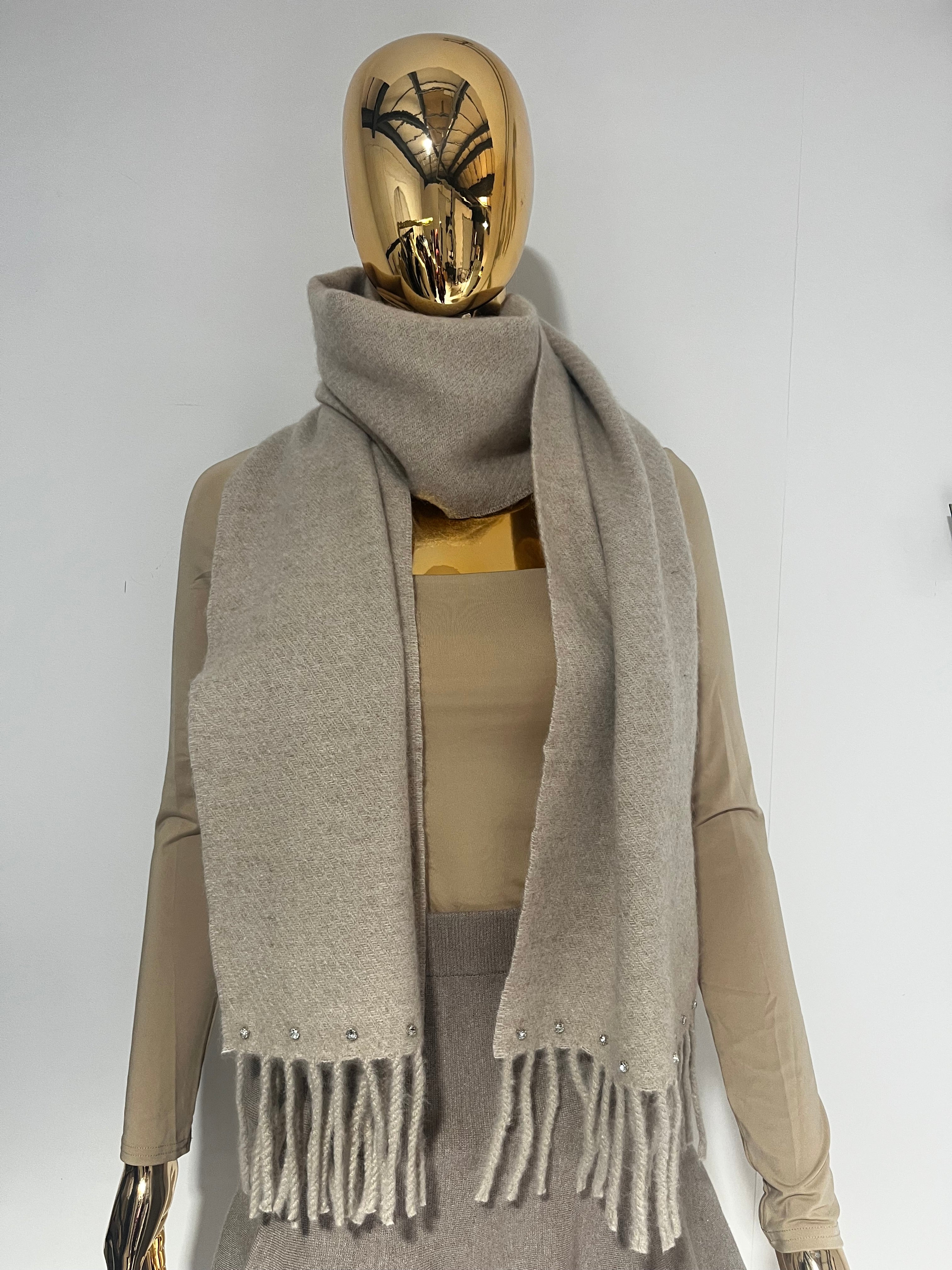 Diamante Tassel Detailed Scarf (6 Colours) - Image 3