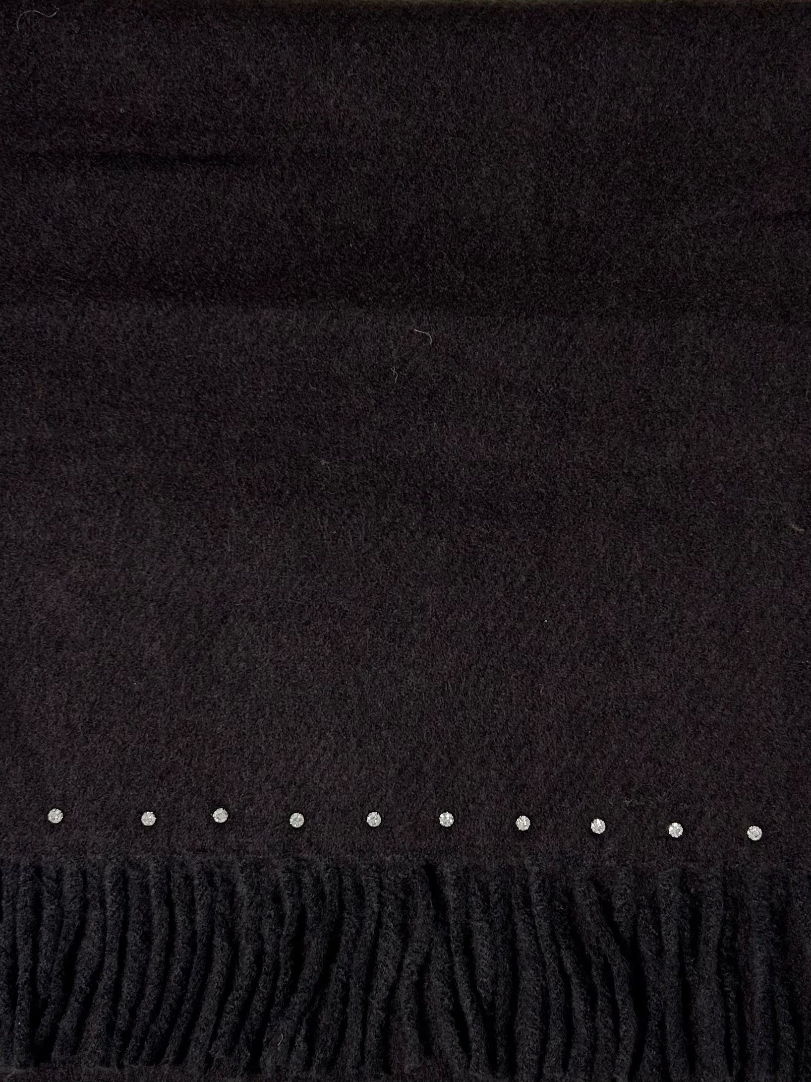 Diamante Tassel Detailed Scarf (6 Colours) - Image 4