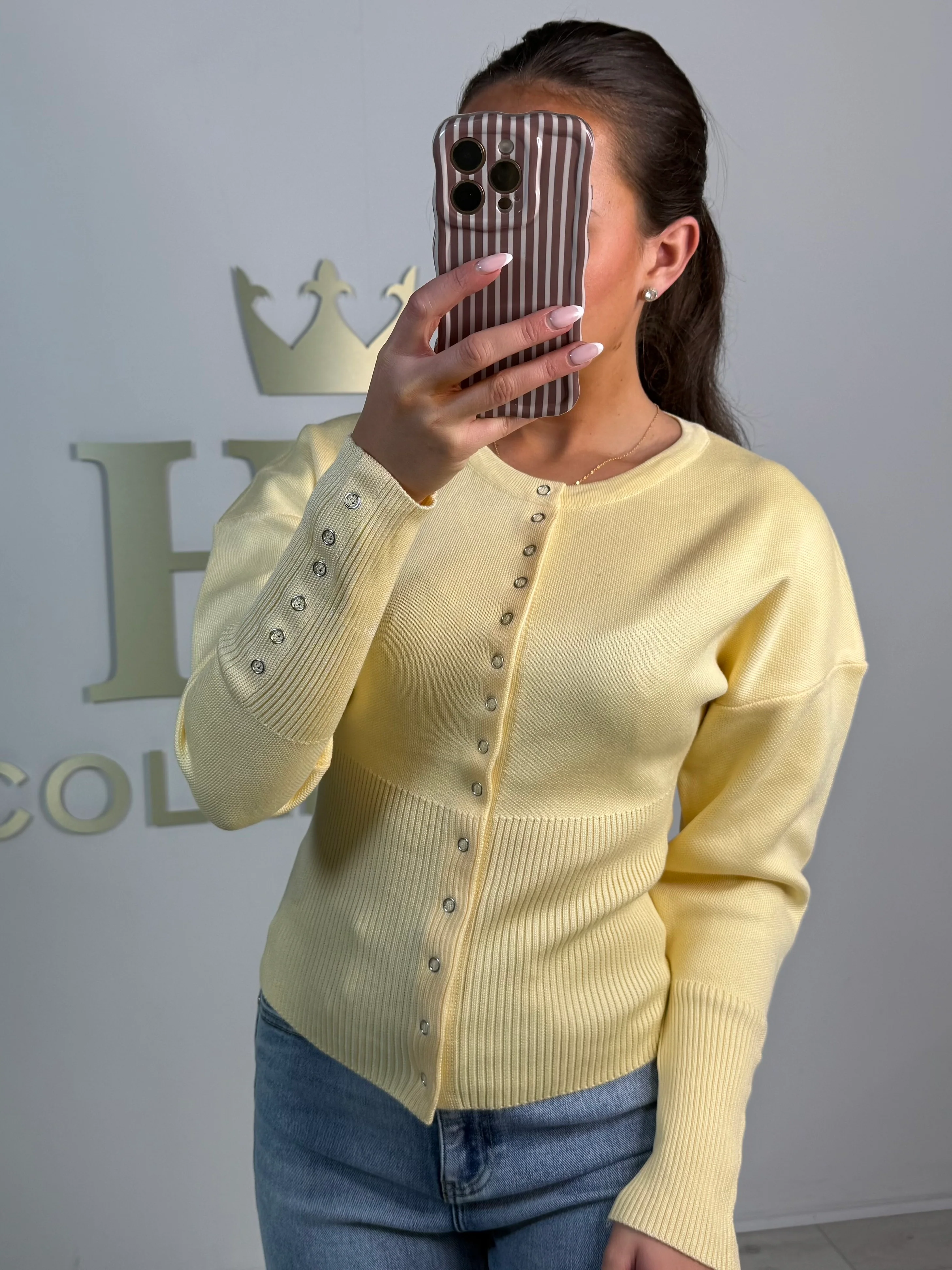 Soft Knit Button Up Ribbed Bottom Cardigan (5 Colours) - Image 18