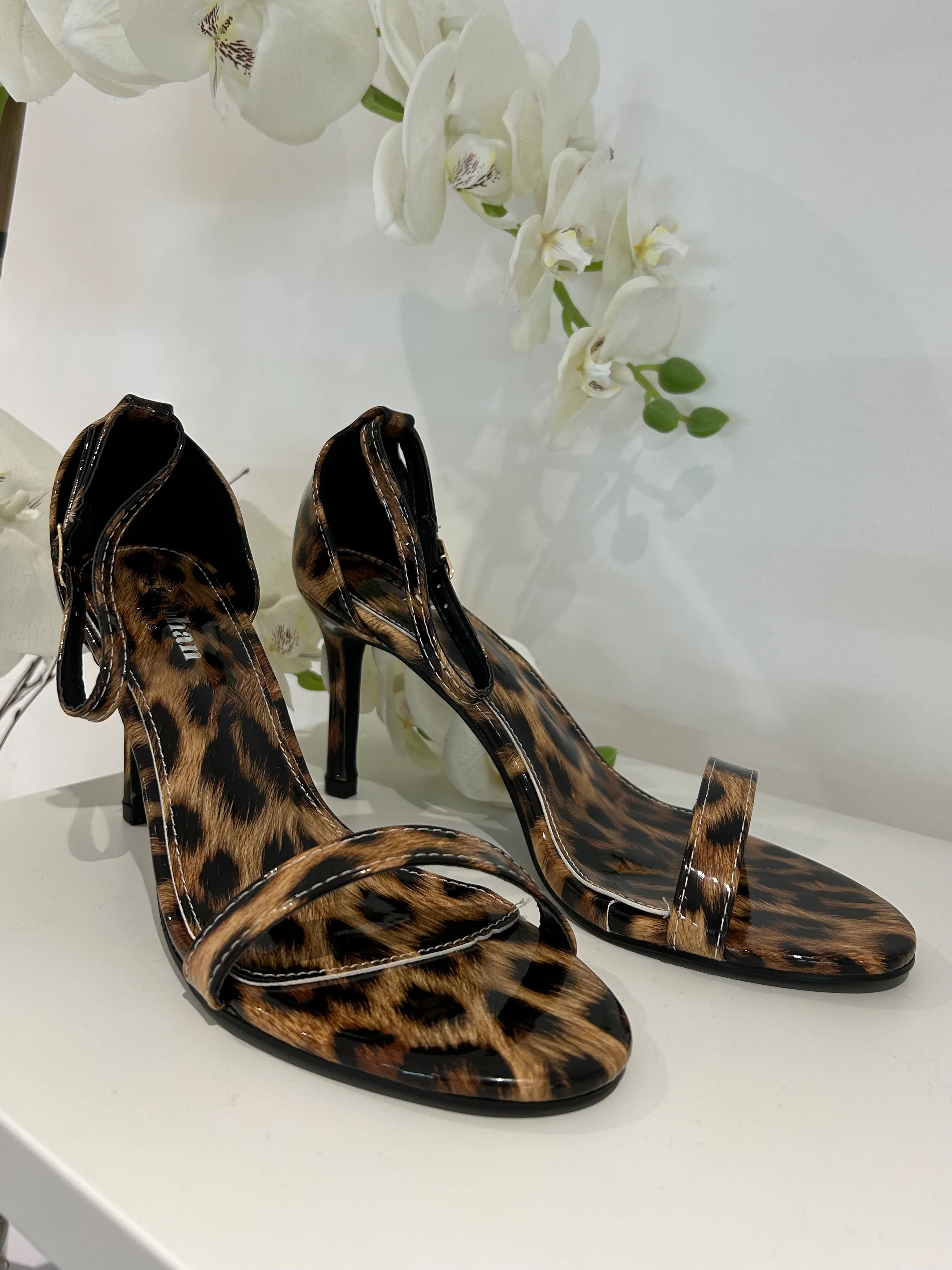 Single Strap Mid Height Stiletto Shoes (3 Colours) - Image 4