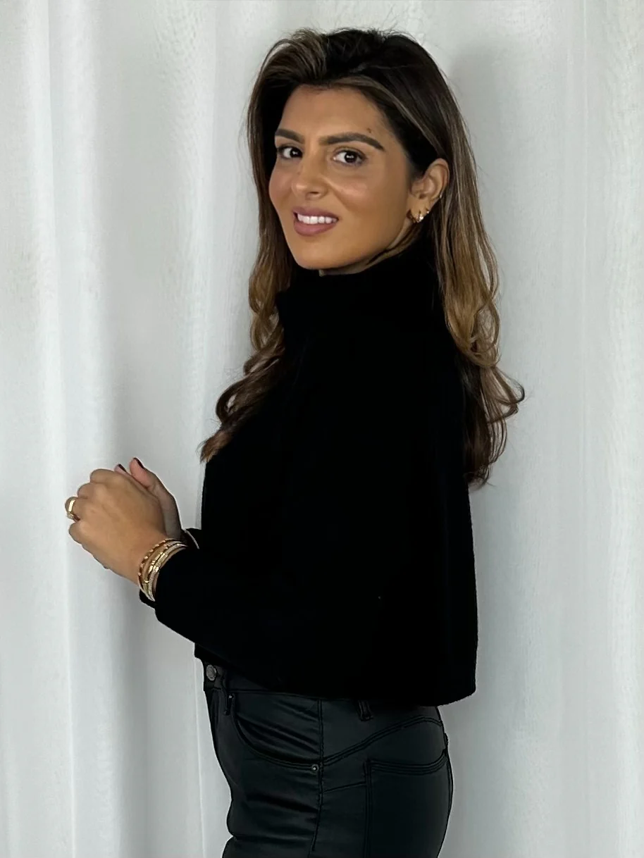 Roll Neck Cable Design Soft Knit Cropped Jumper (4 Colours) - Image 6