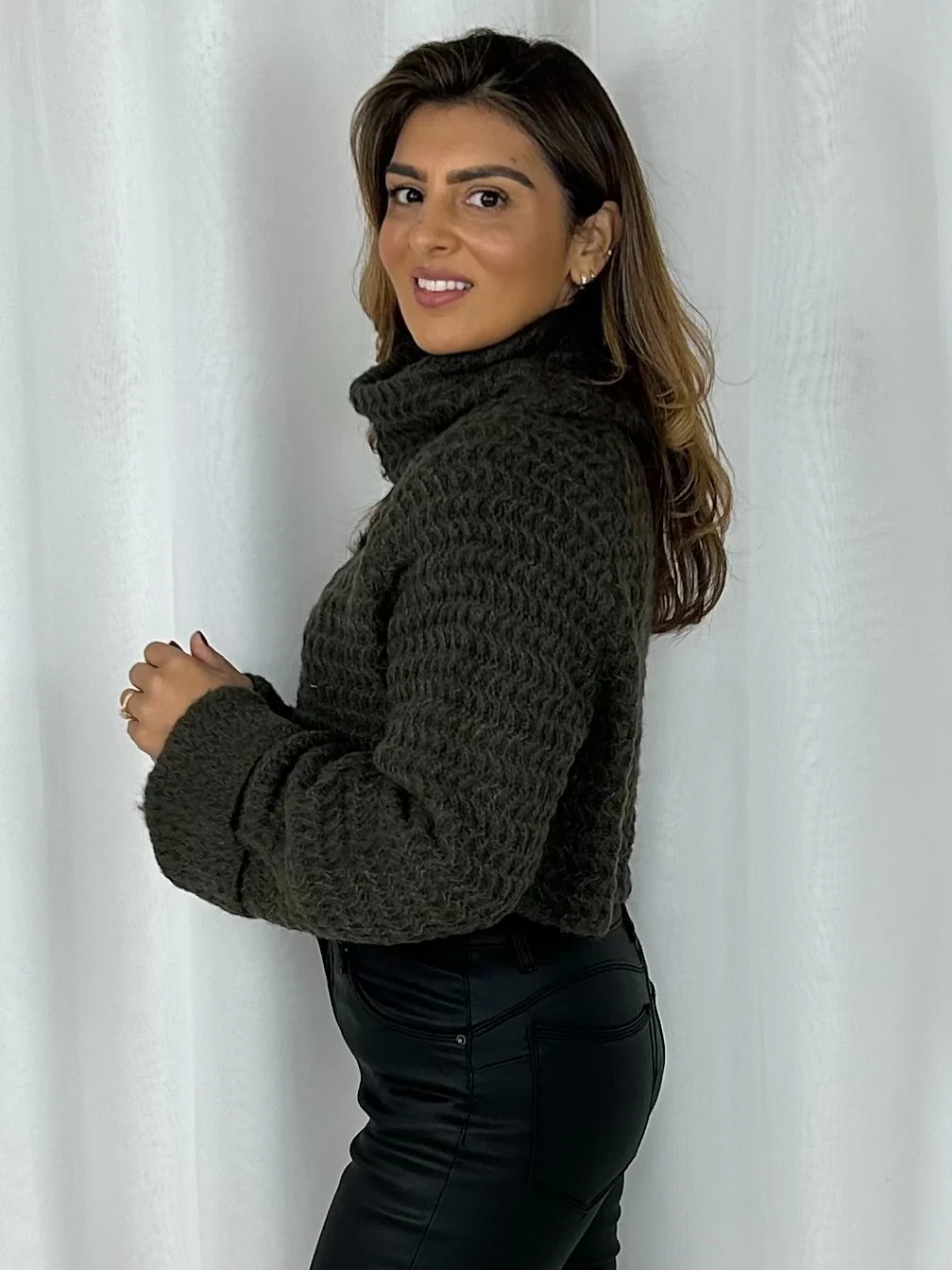 Roll Neck Knitted Cropped Jumper (4 Colours) - Image 6