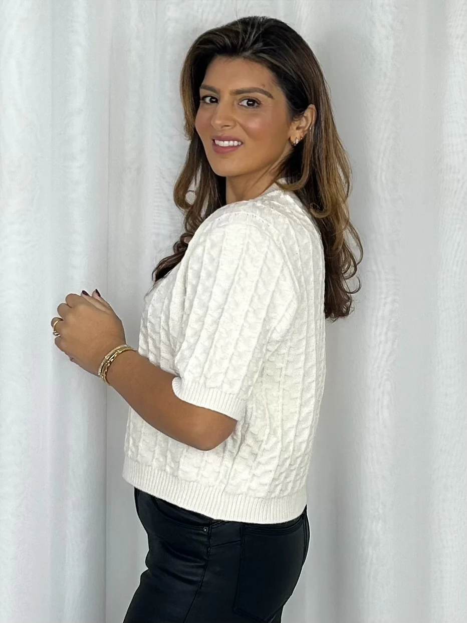 Round Neck Vine Print Short Sleeve Jumper (3 Colours) - Image 4