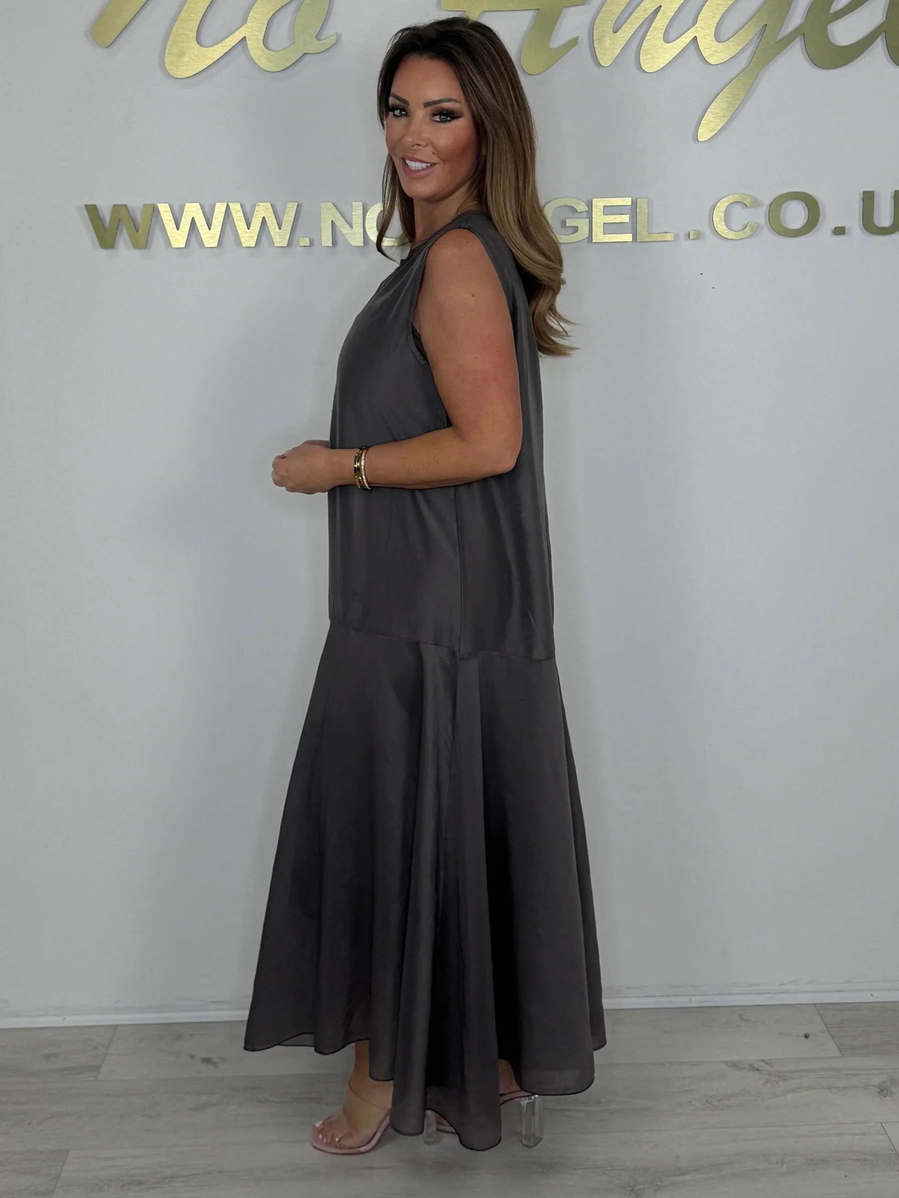 Sleeveless Round Neck Maxi Dress (4 Colours) - Image 3