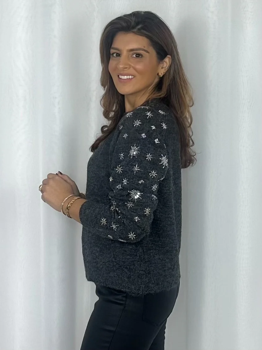 Soft Knit Beaded Snowflake Detail Sleeve Jumper (4 Colours) - Image 5